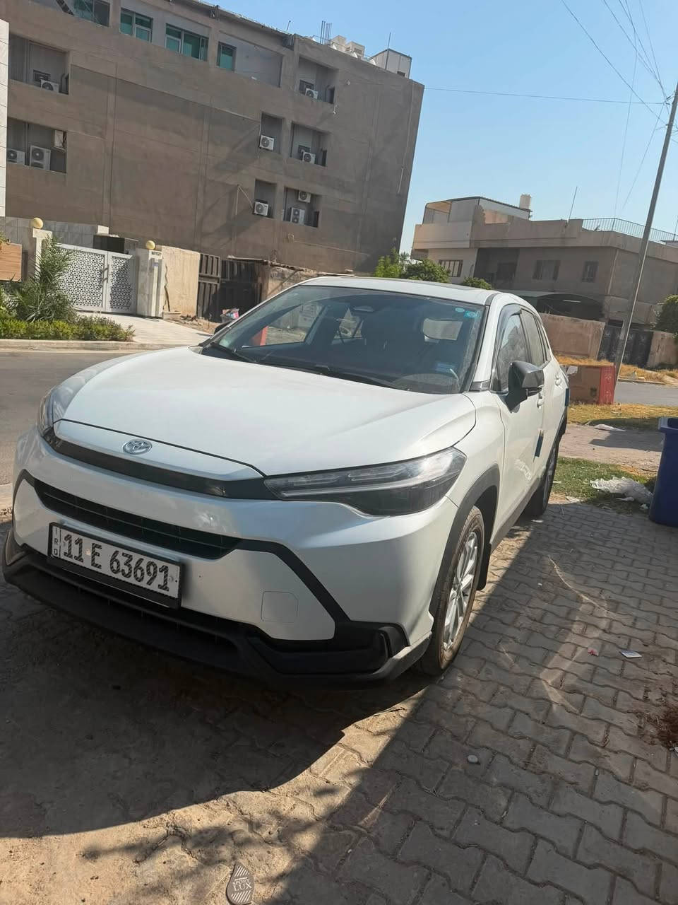 تويوتا فروتلاندر ٢٠٢٥ شكل جديد مكفولة من الصبغ والبارد عدا طخه بسيطة بلباب ماشية ١٦ الف كيلو باسمي رقم بغداد مكانها بغداد الحارثية السعر ١٨.٩ يعني دفتر و٨٩ ورقة التواصل *********** او ***********
