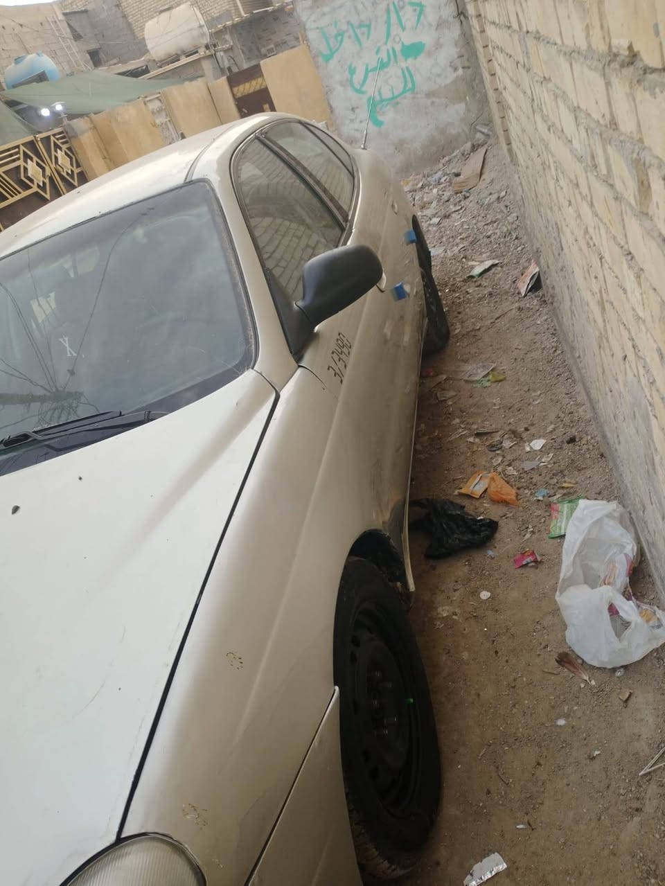 السلام عليكم سياره دايو لكنزه مكينه وكير خير من الله تخم تاير جديد حداديه خير من الله سنويه لغايه (٢٩)مكاني بغداد البياع( السعر 28) ***********
