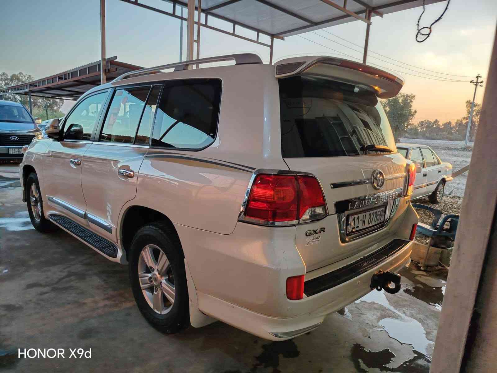 لاندكروز • ٢٠١٤ • رقم بغداد