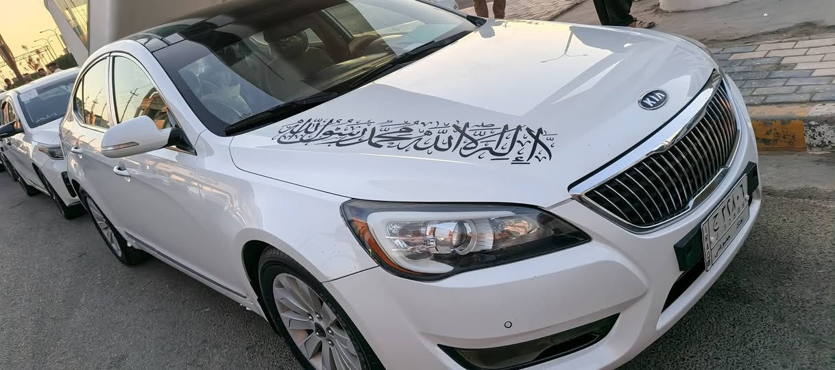 عندي 2011 فول مواصفات خليجي لون ابيض
بأسم صديقي رقم بغداد
بيهة فقط بنيد صبغ بدون ضربه
مكاني ديالى وانبار***********
