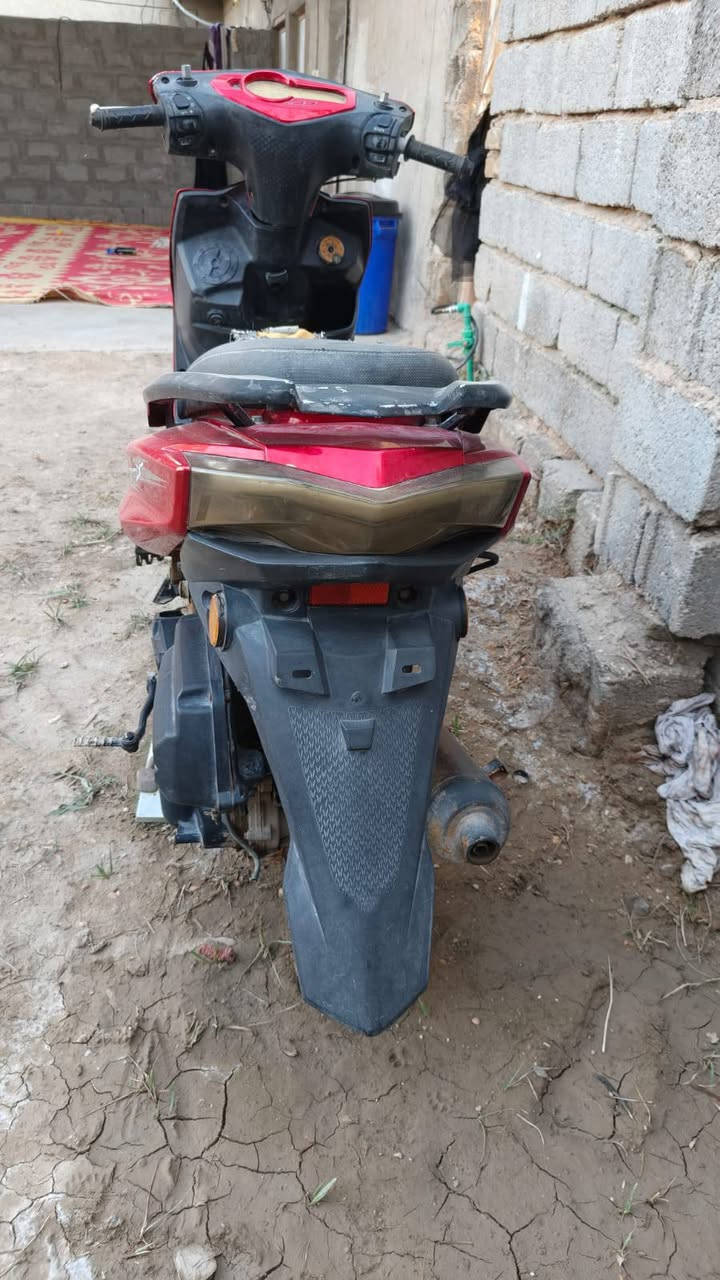 دراجه للبيع المكان كربلاء***********
