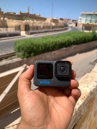 للبيع فقط كامره جو برو هيرو 12 السعر ٣٦٠ الف  وبيه مجال بسيط مستعمله ق...