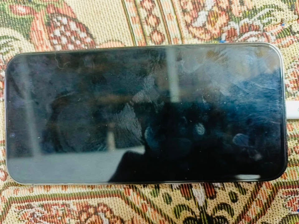 السلام عليكم
ايفون 13 برو ماكس

امريكي نموذج M

ذاكره 256

لون رمادي داكن 

بطارية 83

الجهاز جديد لوك

بلادي شرط ممفتوح

          سعر
***********
