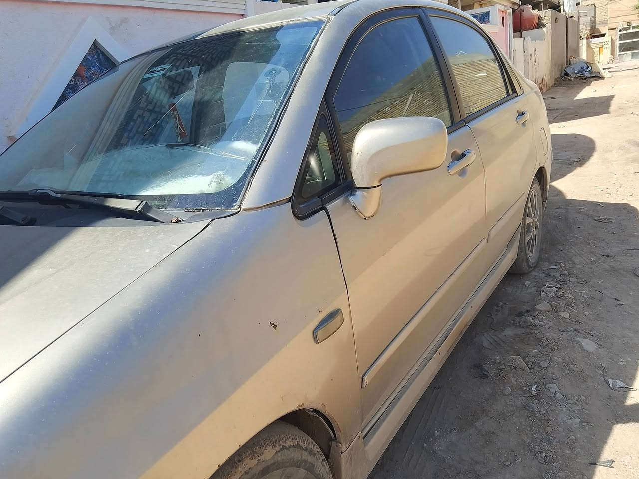سازوكي 2005رقم واسط انكليزي  محرك وكير كورلا تبريد شغال كهربائيات كله شغاله سياره جاهزه محرك ١٦٠٠
عنوان واسط  سعر٤٠وبيه مجال ***********
