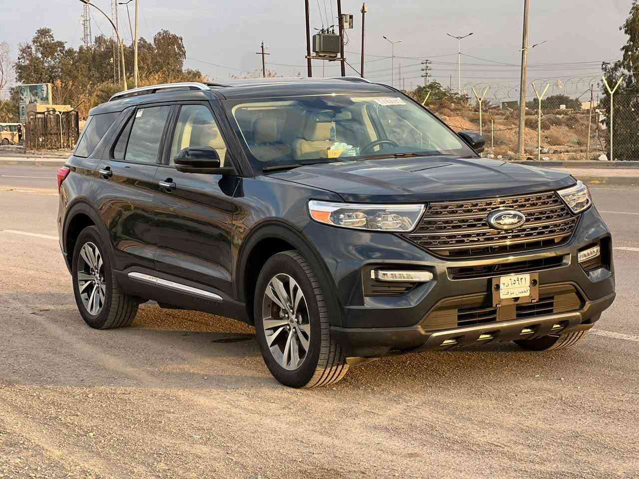 اعلى شي VIP فورد اكسبلور فئه(بلاتينيوم)
موديل 2023 ماشي 50 الف كم 

محرك 6 سلندر  3000cc توين 

المواصفات فول الفول VIp ✅

بصمة تشغيل وابواب 

دخول ذكي 

تشغيل عن بعد  

اوتو بارك تحكم ستيرن 

رادار جانبي

شاشة كبيرة 

كاميرا 360 درجة 

فتحة سقف بانوراما 

كشن كهرباء مع مساج 

كشنات تدفئة وتبريد 

ابواب اناره داخليه متغيره 

كشن Vip منفصل 

بردات خلفية ستيرن كهرباء 

كشن خزن 3  وضعيات 

خاصية الاصطفاف 

وضعيات قيادة 

سايد بريك بصمة 

تحذير خروج عن المسار 

تبريد مركزي 3 قطع

اوامر صوتية مع12سماعه

مانع تصادم

صندوق كهرباء 

اوتو هولد سايد بريك بصمة 

قيادة آلية جي بي اس GPS

حساسات خلفية وامامية 

💠ملاحضة السيارة مكفولة

 كير ومحرك صدر اطارات شواصي لغد كفاله

 حادثه سرقه رقم ميسان اني مستورده بأسمي 

🟩 سعر 230 

واتساب أو إتصال 

ت***********
