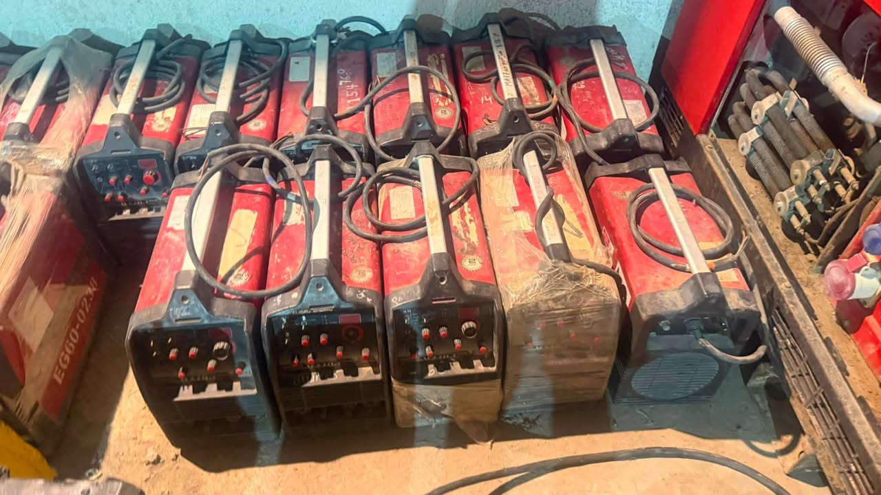 مكينة لحام لينكولن حجم 270v

البيع جملة ومفرد المكان بصره 

***********
