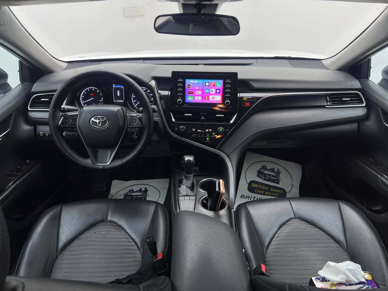 Toyota Camry 2022
تويوتا كامري ٢٠٢٢
 مواصفات SE  

مكينة ٤سلندر حجم٢.٥لتر 
ماشية 109,000 ميل و بحالة ممتازة على وضع الشركة  

السيارة بیها ربع بنید صبغ و تعدیل بالجاملغ بدون دواخل بدون ایرباک کلش حلوة و مرتبة ما بيها مصرف 

السیارة مرقمة رقم دهوک الدولي شرط التحویل
مكفولة من كير و محرك و كهربائيات

و ب سعر (192$) ورقة و بيها مجال

مكان السيارة

دهوك -معرض ارشف R-Shev
رقم51 من معارض التيرمينال 

***********
*********** دهوك, العراق
