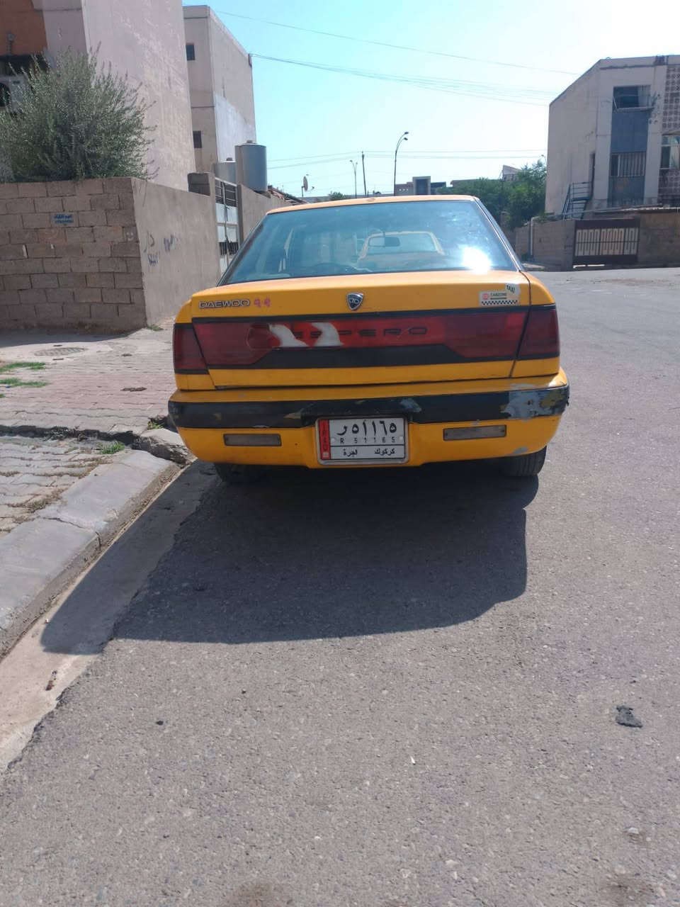 للبيع سيارة دايو اسبرو كير مكينة بيها قليل بخار سدر دبلات كلة شرط والسيارة مكانهة كركوك والسعر 15وبيها مجال سنوية كارتونية سيارة خير من اللة ورقم الهاتف *********** اتصل وتدلل
