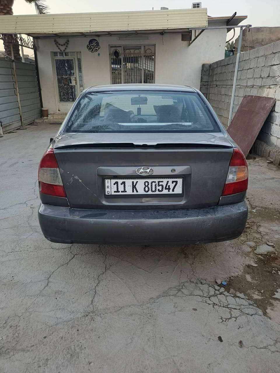 فيرنا موديل 2001 سياره خير من الله ولي ياخذها بل خير علي
محرك ✔️
كير ✔️
كهرباياتها ✔️
شواصي مكفوله ✔️
صبق عام الجماليه ✔️
تبريد شغال بس الفان ضعيف يرادله كتف تقويه 
سياره معنا الكلمه 
مكاني بغداد جسر الدوار مال تاجيات منطقة الصابيات 
السعر 40وبيها مجال لي ما يعجبه السعر يعبر المنشور
رقم ***********
