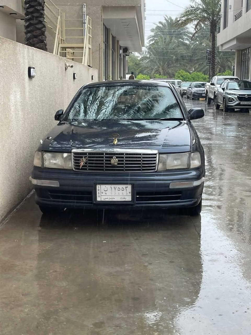 بسم الله الرحمن الرحيم
بطة منفصل رقم بغداد تحويل مباشر موديل ١٩٩٤
مكفولة محرك كير صبغ عام أثر جراد بدون ضربة السعر ٥٢ وبيها مجال 
بغداد حي النصر
وبيها مجال للشراي
تلفون ***********
