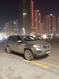سورنتو • ٢٠١١ • ضرر بالقمرة