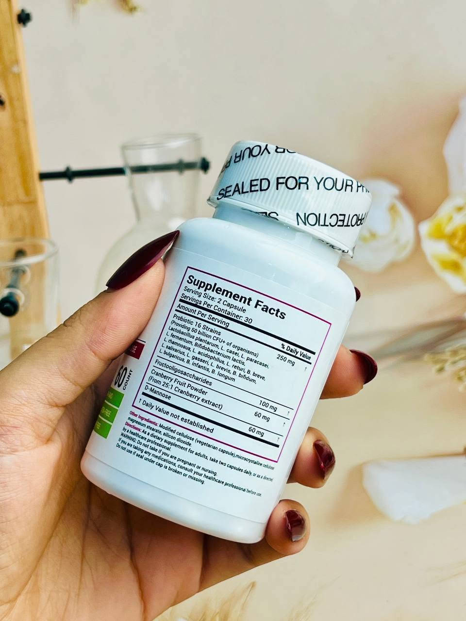 Bronson Women’s Probiotic 50
Billion CFU 🌸
مكمل مخصص ومتكامل لصحة المرأة، يجمع بين قوة البكتيريا النافعة ومكونات الحماية الأنثوية بتركيبة عالية الفعالية!
✨ أهم المكونات والفوائد:
 50 مليار بكتيريا نافعة و16 سلالة: لدعم صحة الجهاز الهضمي، تقليل الانتفاخات والغازات، وتعديل مزاج وصحة القولون.
 التوت البري (Cranberry) + D-Mannose: لحماية الجهاز البولي، والوقاية من الالتهابات المتكررة والتخلص من البكتيريا الضارة.
 دعم المناعة والفلورا النافعة: يعزز خط الدفاع الأول للجسم ويحافظ على التوازن الطبيعي.
 جودة عالية: خالي من الجلوتين، الصويا، والمواد المعدلة
#تصويرنا 
#الحجزخاص
