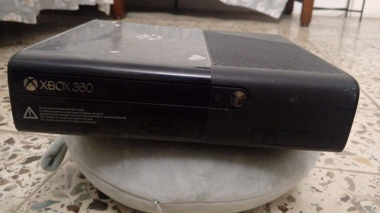 اكس بوكس 365

XBOX 365
للبيع نضافة 90بالمية 
السعر خاص 
للاستفسار 
***********
