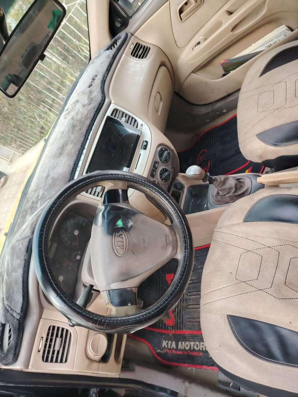 كيا ريو • ٢٠١٠ • نينوى