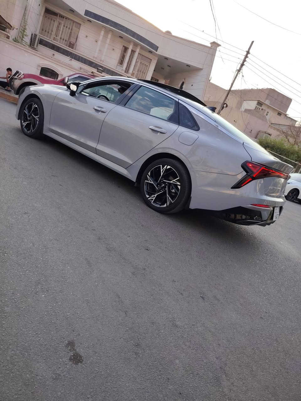 سلام عليكم للبيع k5 موديل 25 مكينه 2000 و500تنفس طبيعي
دخول جديد وارد امريكي مرقم بغداد شهداء
صبغ فقط بنيد  مصلح نفسه وحافه جاملغ بارد ايرباك دركه
فول مواصفات جيتي لاين لمتد
قماره بنراما بصمه تشغيل عن بعد
ابواب بصمه ترحيب 
كشنات جلد وكهرباء
رادارات توقف ذاتي وتحديد مسار
سايد بريك كهرباء
السعر 178 وبيه مجال بسيط
مكان السياره بغداد حي العامل
اتصال على هذا الرقم ***********
