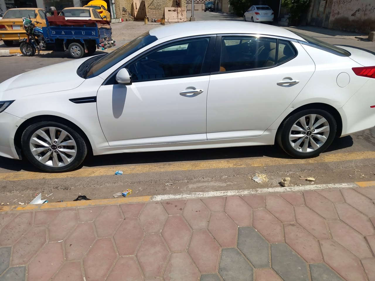 اوبتما وارد خليجي 
رقم بغداد
 موديل 14 شكل ل 15
 المواصفات 
محرك 2400  دوش
بصمه كشنات جلد تبريد قطعتين لمس شفتات استيرن جهتين  حساس امامي خلفي ويل 17 يدات نيكل داخل وخارج
 كفاله عامه عدا بارد بسيط بالبنيد 
السعر ب142 وبيه مجال بسيط 
العنوان واسط نعمانيه 
موبايل ***********
***********
