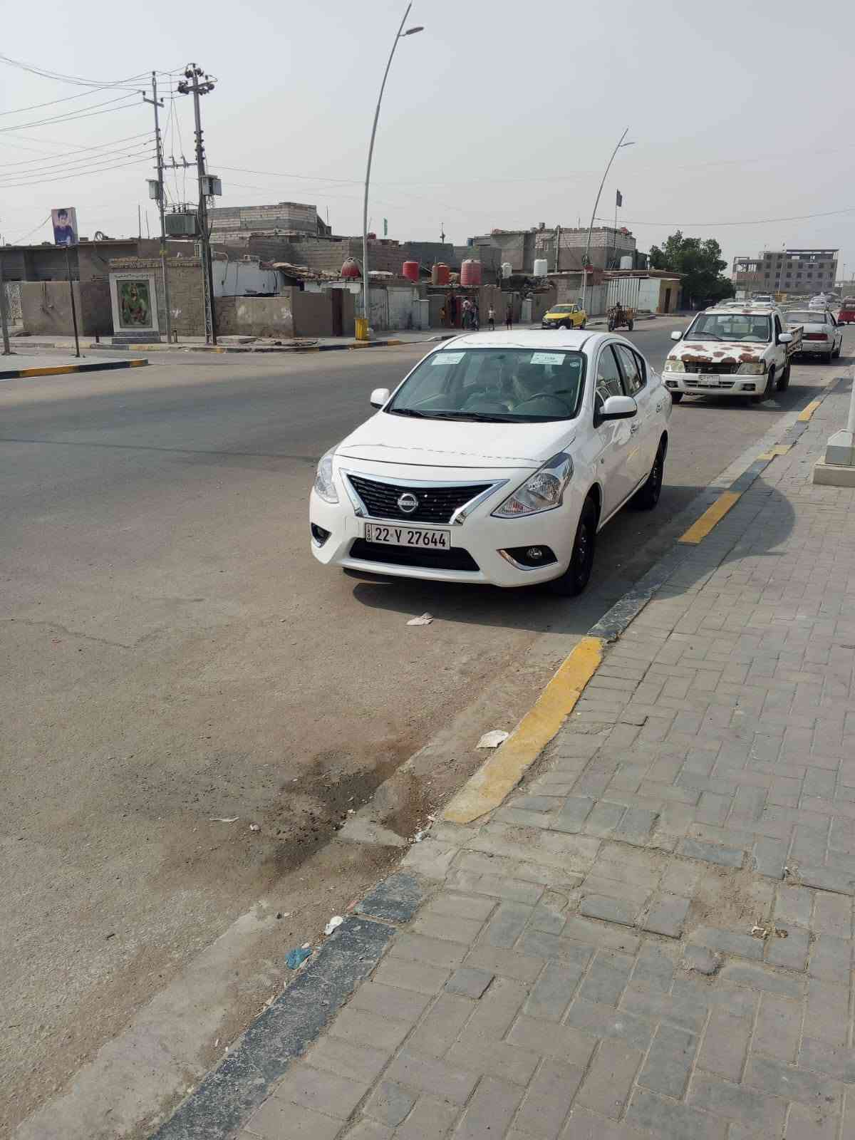 سلام عليكم نيسان صني هندي
كفاله عامه 
موديل 2024 
ماشيه 9الف 
الاستفسار فقط ع رقم
***********

