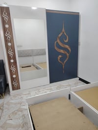 غرفة نوم • ٥قطع • قاعدة مكسورة