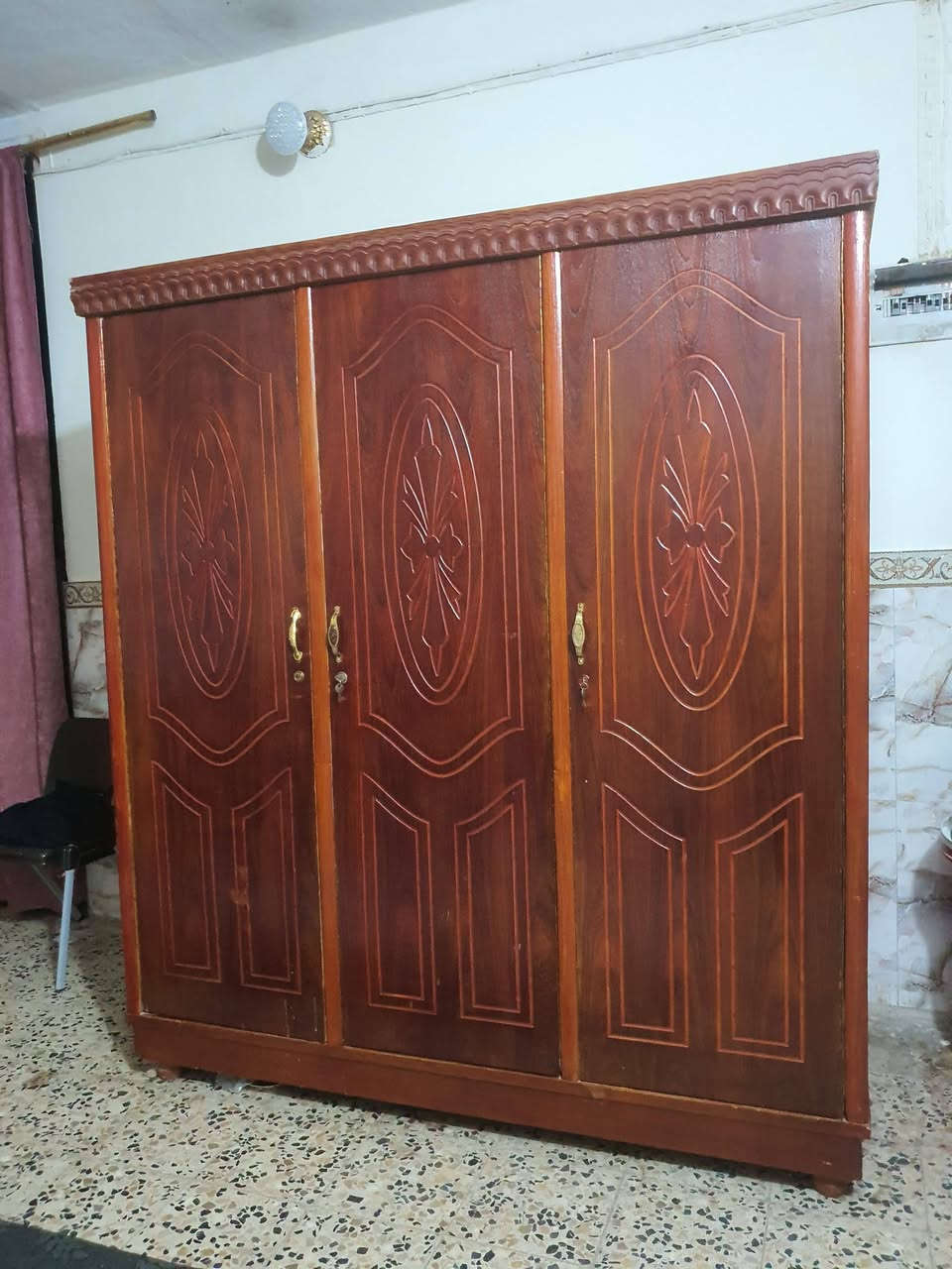 كنتور • ٣أبواب • رفوف