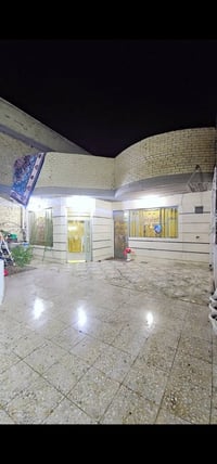 ٣٣٠م • حي طارق القديم • محلات ٢