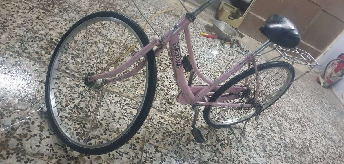 بايسكل بناتي • حجم ٢٦ • موديل ٢٠١٢
