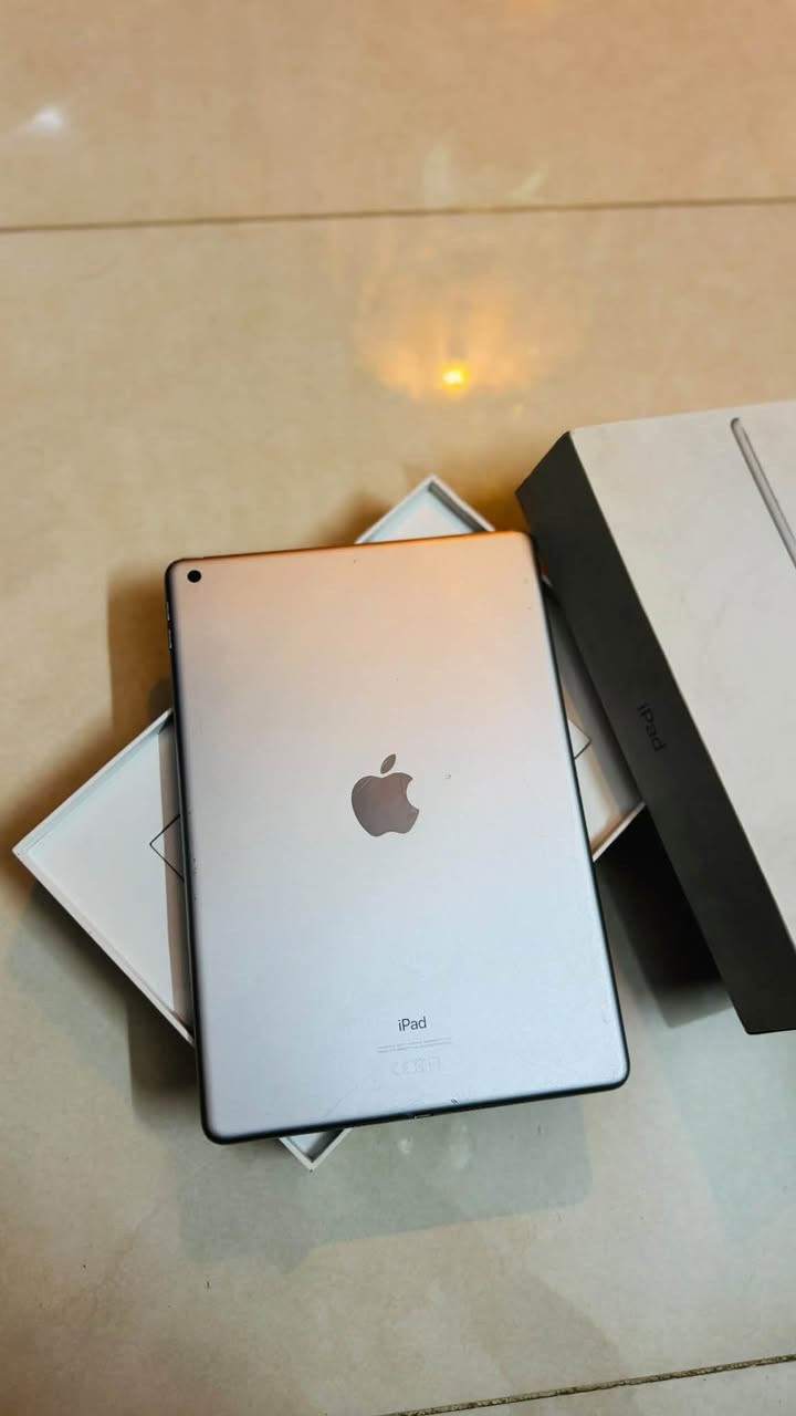 آيباد 8 • ٣٢ جيجا • حي الجهاد