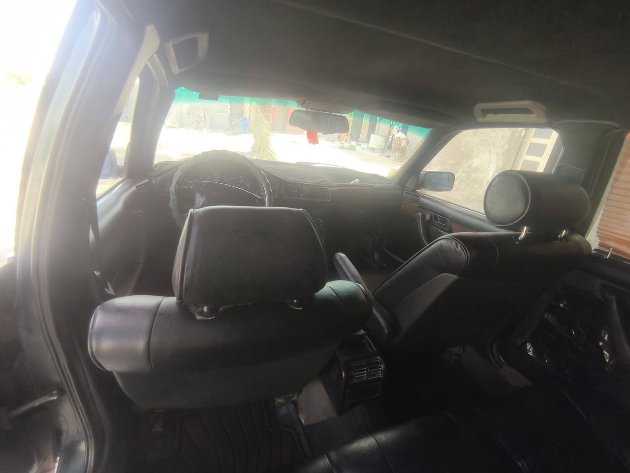 سلام عليكم ورحمه الله وبركاته 
BMW 520i
رقم قادسيه سنويه 31 نكليزي هزه جديده 
مكينه مسكر شرط حاويه بيه 
كير اوتوماتيك شرط 
تبريد منضومه جديده كامله ثلج 
غرفه جلد ام بلكامل 
دعاميات ام 
مكفوله من ضربه وقطرت معجون بيه رش بس 
تخم تاير حدايده جديده 
اكسن خفيف 
شلعه تشلع التبليط شرط 
سياره جاهزه ع اخر حبايه وحلوه 
للبيع مكاني بابل ناحيه النيل 
السعر 60 وبيه مجال بسيط جدا 
رقمي 
***********
***********
