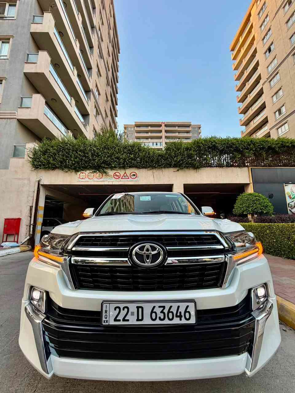 ‎تويتا لاند كروز _ موديل _2021 _  GXR.V6
Grand touring
‎موصفات.فوول ساز 🦅🔥
‎محرك.(v6) 
‎بسم الله الرحمان الرحيم
📦📦📦📦📦

‎ملاحظه رجائن سياره (بدون مراوس)🖐🏼

‎تويتا لاند كروز موديل (2021)  
‎🔶سياره مواصفات GXR. V6 .
‎🔶سياره (v6) سلندر
‎🔶سياره كفاله عامه دعاميه لي دعاميه 
‎بدون صبغ +بدون شخت + بدون حالوب 
‎بدون رمل  _ بدون حصوه+حتا دعاميات 
 
‎🔶سياره ماشيه (58) الف كيلو فقط حقيقي
‎🔶٤ اطارات و ويل جديد حلو بدوناي نقص 
‎🔶سياره مواصفات (GXR ) ماشاالله حالو 

‎🔶محرك + گير كل بشرت مامفتوح 
‎بدون صوت + بدون دخان 
كل خراز بلادى موجود
‎🔶( مواصفات) 
‎( صلايت + سلاجه  
‎كوشنات كهرباي ٣ دگم _ حاساس خلفي و امامي_ بصمه + كاميرا5 بلايت + ٨ ارباگ +  + لايتات زينون+ +داغل بيجى+دابل اكسل + سندوق شفط + ٣ شاشات + شحن موبايل)

‎🔶تحويل بشرت مباشر حول كل جديد

‎🔶مكان سياره سليمانيه 
🔶 ***********
‎🔶سعر (537)ورقه
