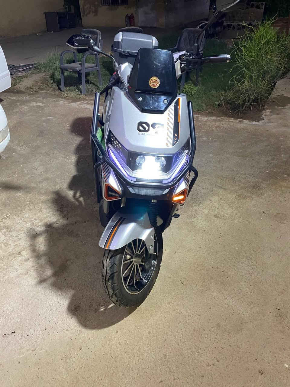 شحن • ماكس فضائي6 • بطاريات