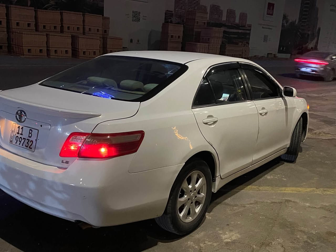 السلام عليكم 
للبيع كامري وارد امريكي موديل 2008 محرك 2400  
الگير مبدل المحرك مكفول من التنقيص والتبخير 
ماشية 178 الفkm 
بيهة صبغ نص قطع اثر طخات ابيعهة حزام 
وتكحيل قليل بلقمارة 
مابيهة اي نقص 
بأسمي تحويل ثاني يوم 
مكاني بلغزالية 
السعر 87$ وبيهة مجال للشراي مو شراي رجاءً لاتتصل 
للأستفسار ***********

