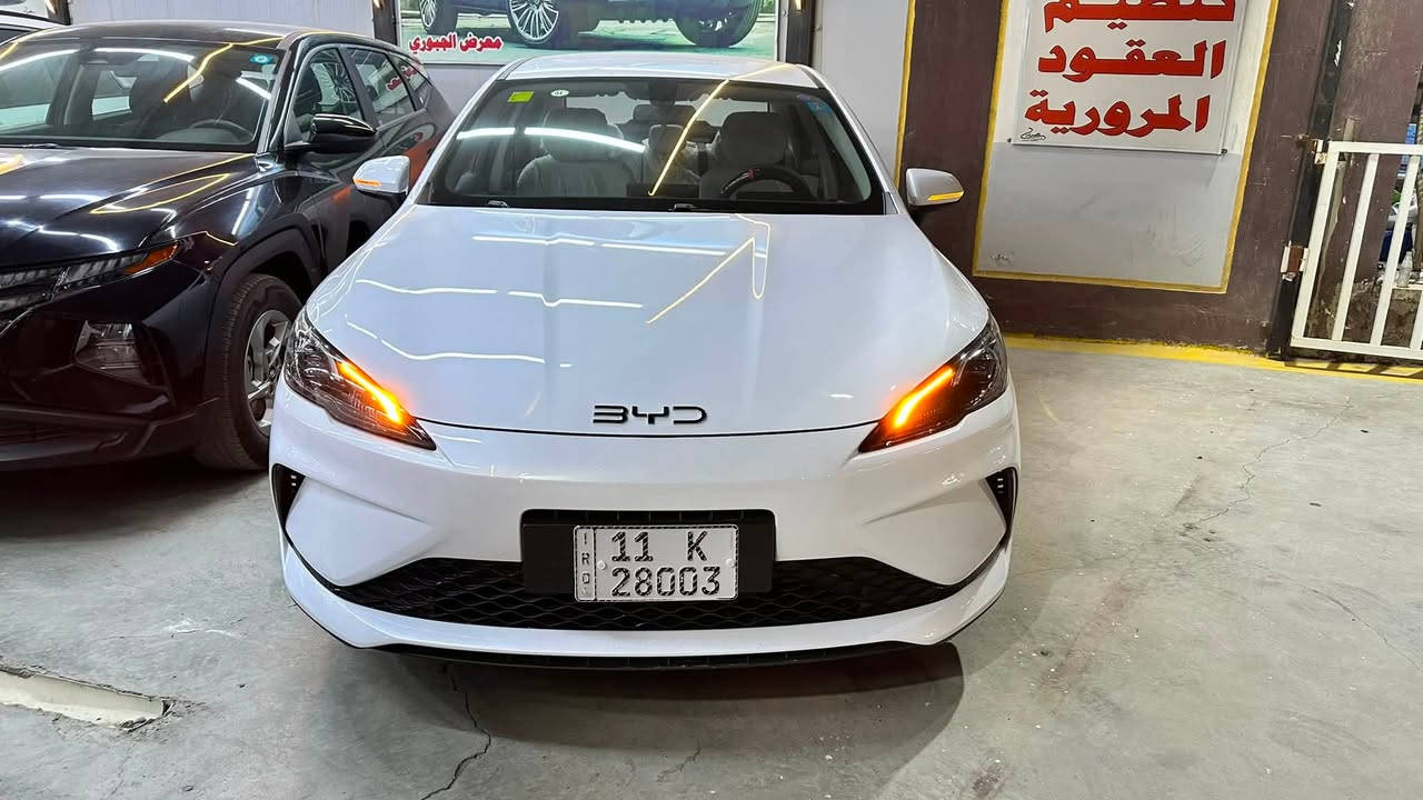 بي واي دي موديل 2025 سياره هسه يله ماشيه 9000 الاف سياره كاعيات 150 الف مكفوله كفاله عامه من شخص فقط بيها نكره صغيره متبين يم قبق بنزين بكد عدسه السعر البيع 19مليون متواجد على واتس اب ***********
