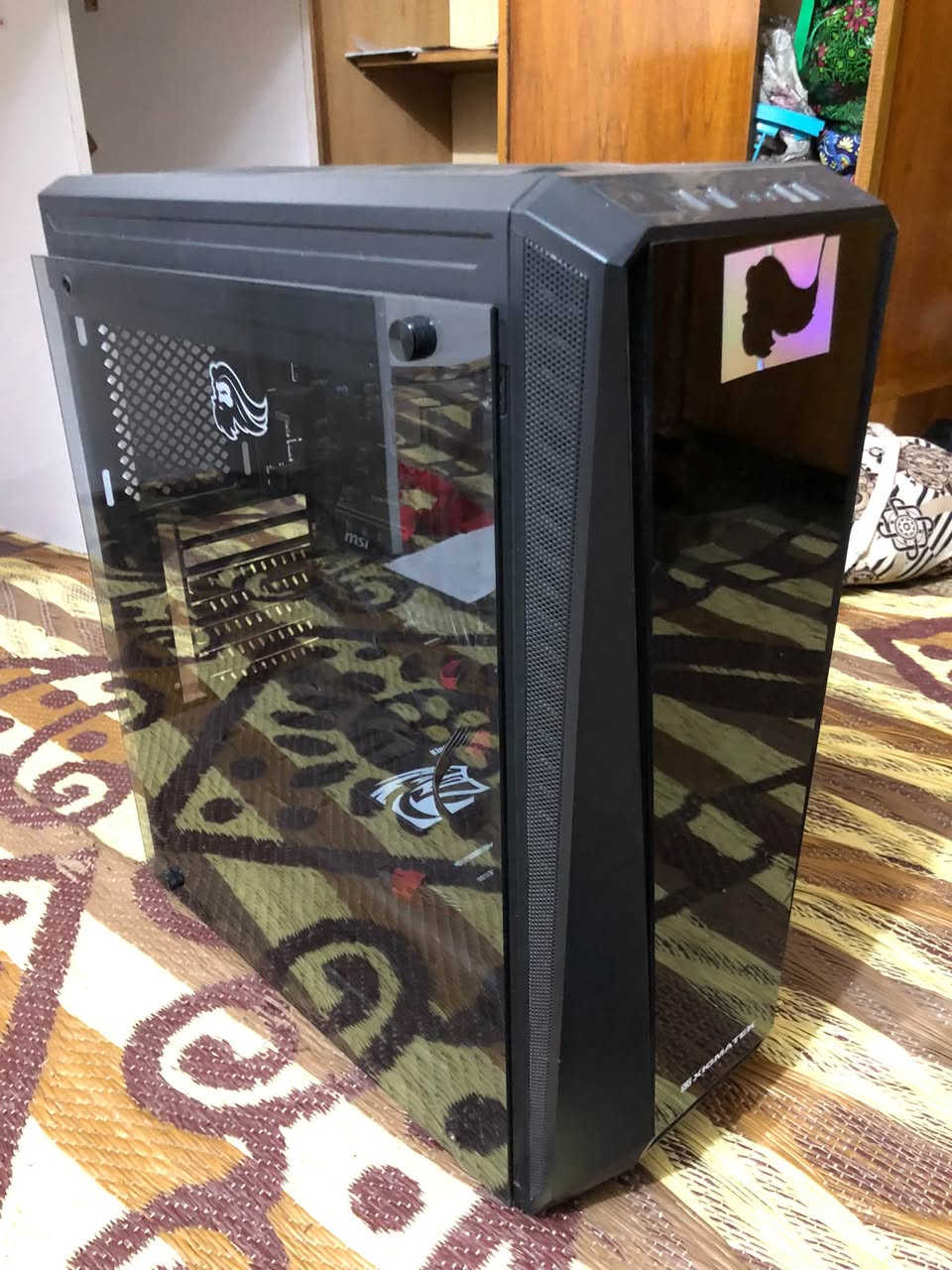 تجميعه بدون كرت(سعر 250 قفل) ***********
i5 9400f
msi B365M PRO
ram 16 ddr4
ssd 256
hdd 1t
Case xigmatek
بدون هيت سنك.
 مكاني بغداد الحسينيه الراشديه.
