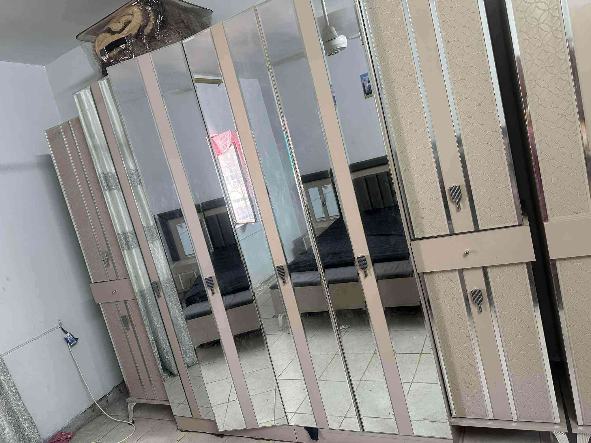 غرفه للبيع مكاني بغداد البياع *********** غرفة نهايتهة ٦٥٠ قفلها يعني
