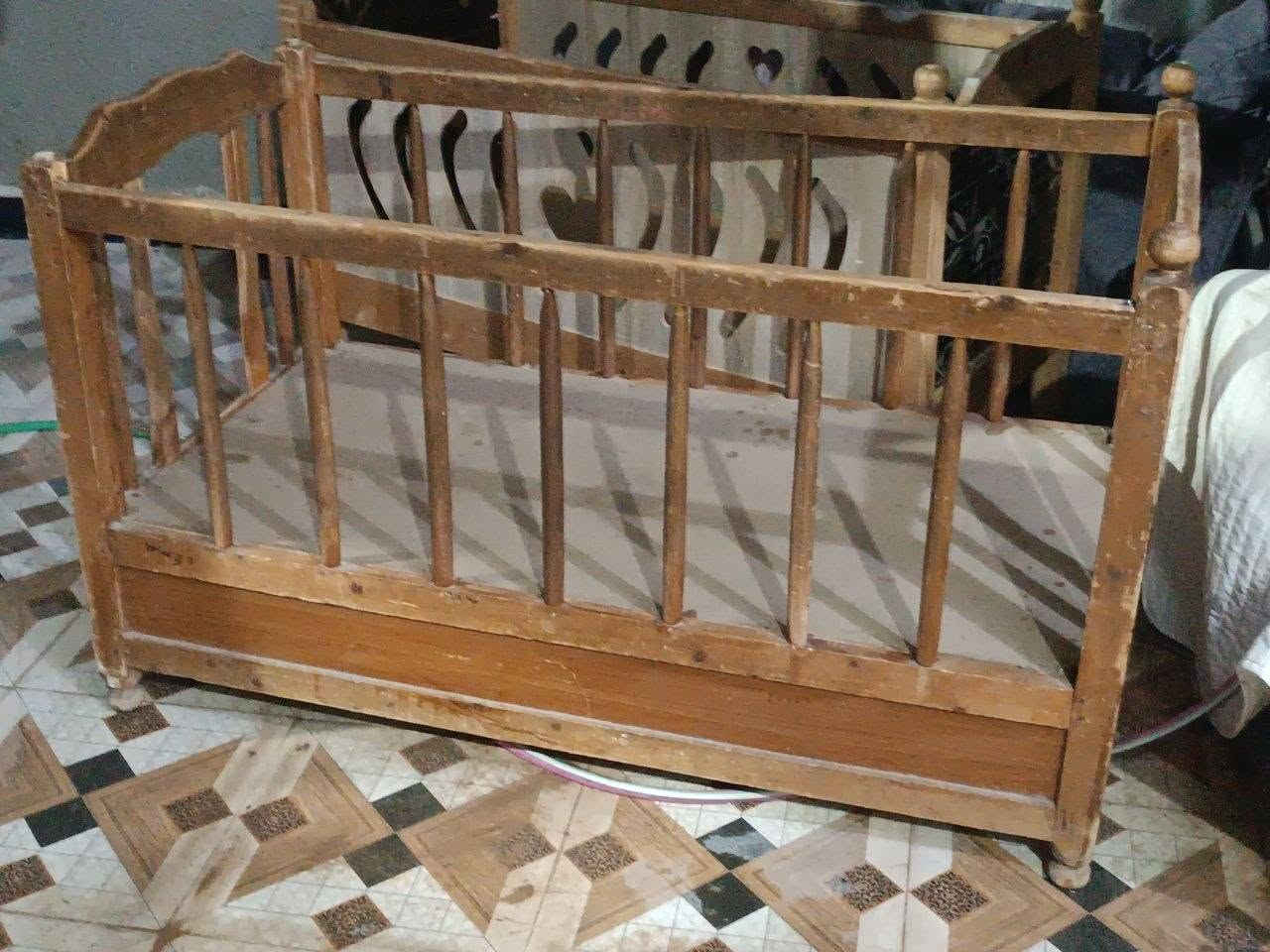 جرابي اطفال للبيع وحدةب30الف ببه مجال اتصال بهذا الرقم
***********
