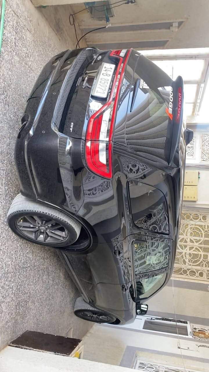 سلام عليكم دورنكو مديل ٢٢باسمي جي تي ٦ سلندر  فول مواصفات حادثها بنيد وجاملغ للبيع فقط سعرها ٢١٠ وبيها مجال ***********

