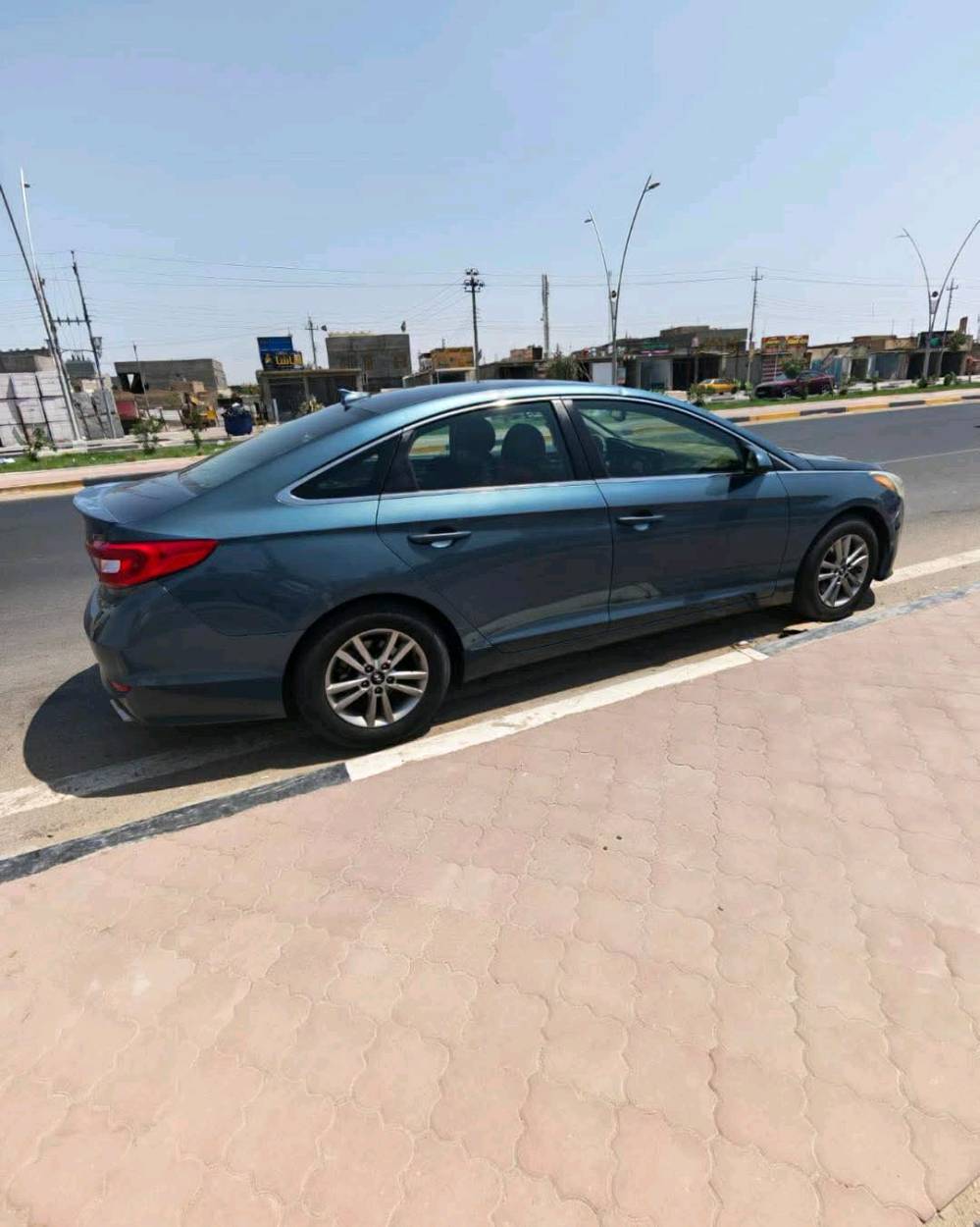 تم تنزيل السعر لبيع مستعجل 
هيونداي سوناتا 2016
وارد أمريكي
محرك 2400 GDI
رقم أربيل
سنوية منتهية
السيارة خير من الله
گير ومحرك مكفولات.. 
حدادية جديدة
التبريد شغال
الضرر مبدل البنيد فقط
صور الحادث موجودة بالمنشور

وبيها مكانات بارد قليل 
🟩 السعر 105 وبيها مجال 
مكان السيارة بصرة 
رقم صاحب السياره 
***********