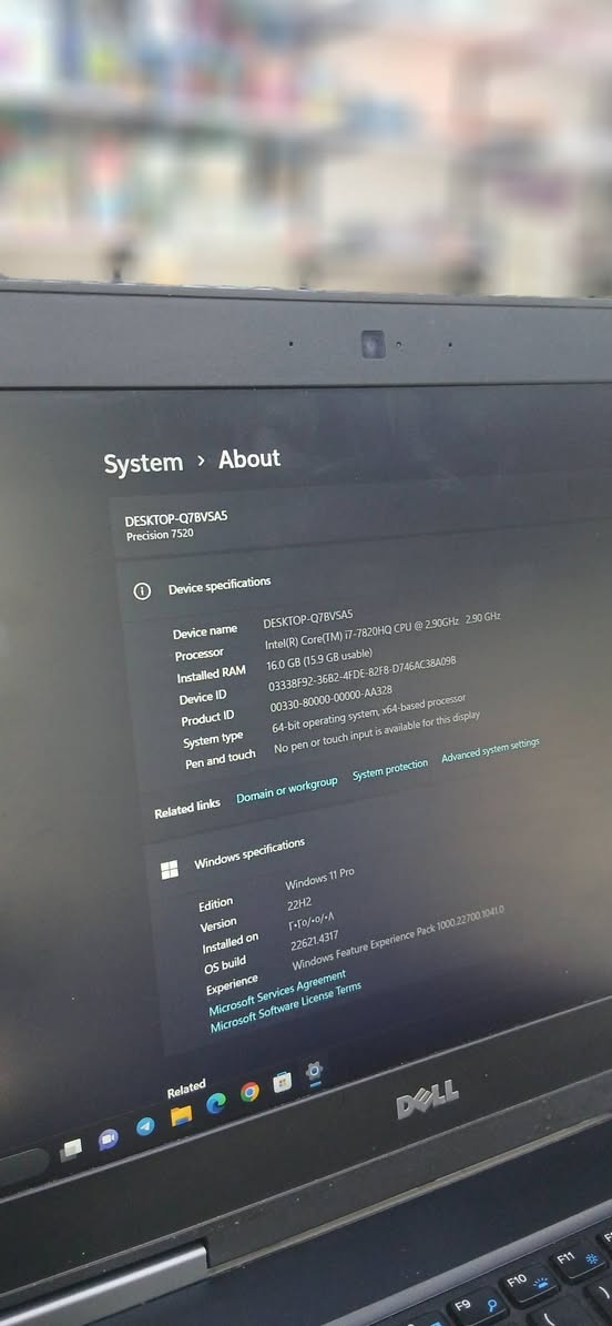 🔥 للبيع | Dell Precision 7520 Workstation 🔥
إذا تبحث عن لابتوب قوي للألعاب، التصميم، الهندسة، أو الاستخدام الاحترافي، فهذا الجهاز يعتبر من فئة Workstation ويقدم أداء ممتاز.

المواصفات:

🔹 الموديل: Dell Precision 7520

🔹 المعالج: Intel Core i7 الجيل السابع

🔹 كرت الشاشة الخارجي: NVIDIA Quadro M2200 4GB

🔹 كرت الشاشة الداخلي: Intel HD Graphics 630

🔹 الذاكرة (RAM): 16GB

🔹 التخزين: 512GB NVMe SSD (Toshiba)

المميزات:

✅ تشغيل الألعاب القوية بسلاسة.

✅ مناسب للمونتاج والتصميم والهندسة والبرامج الاحترافية.

✅ سرعة عالية بالإقلاع وفتح البرامج بفضل NVMe SSD.

✅ الجهاز نظيف جدًا وحالته ممتازة، وجاهز للاستخدام مباشرة.

📩 للاستفسار أو المعاينة، التواصل على ***********

السعر يُذكر للجادين فقط.
