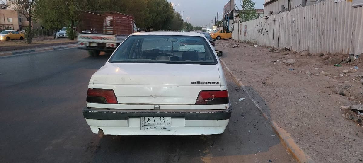 سلام عليكم
بيجو للبيع موديل ٢٠١٠ محركها مجفت كامل قبل شهرين بيها مشط ستيرن تعبان السعر ٣٠ وبيها مجال العنوان بغداد الشرطة الخامسة للأستفسار ***********
