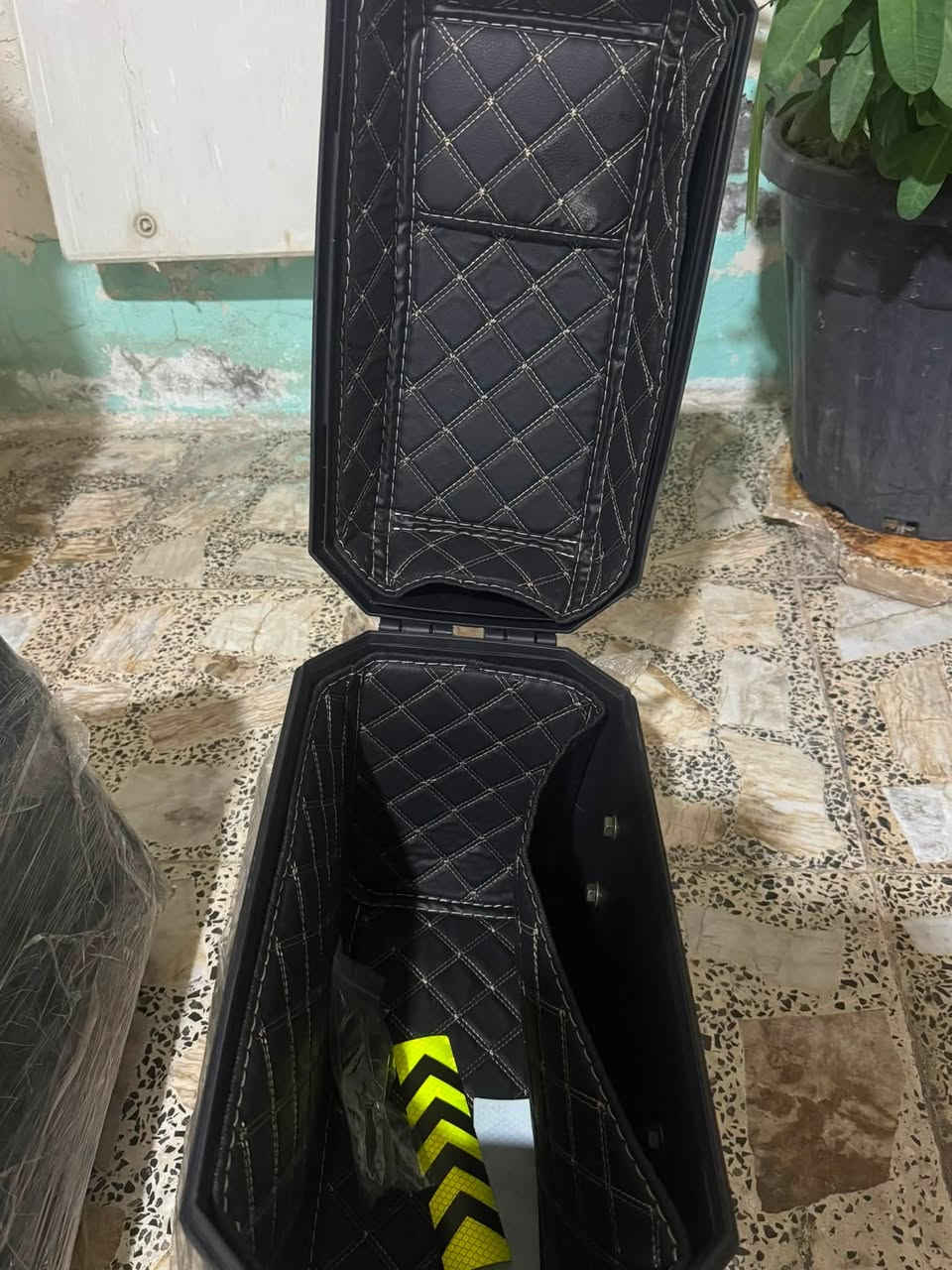 سلام عليكم جنط جي اس كدامك الجنط جديدات بجيس بعدهن سعرهن 140وبيهن مجال عنواني بغداد الشعله ***********
ملاحظه مو دامن متواجد فيس
