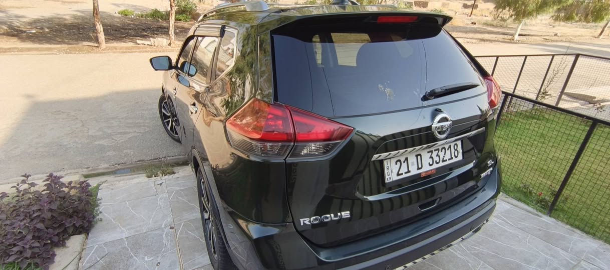 للبيع او مراوس بنيسان اكستريل او اكستيرا
نيسان روج 2020 SL 
اللون زيتوني غامق 
الرقم سليمانية
عداد المسافة ٥٧ الف ميل
رادارات وحساسات كلها جاهزة السيارة مابيها نقص برغي 
الضرر بنيد + قطعيتين كلير اوربي بدون معجون
عنواني كركوك ***********
