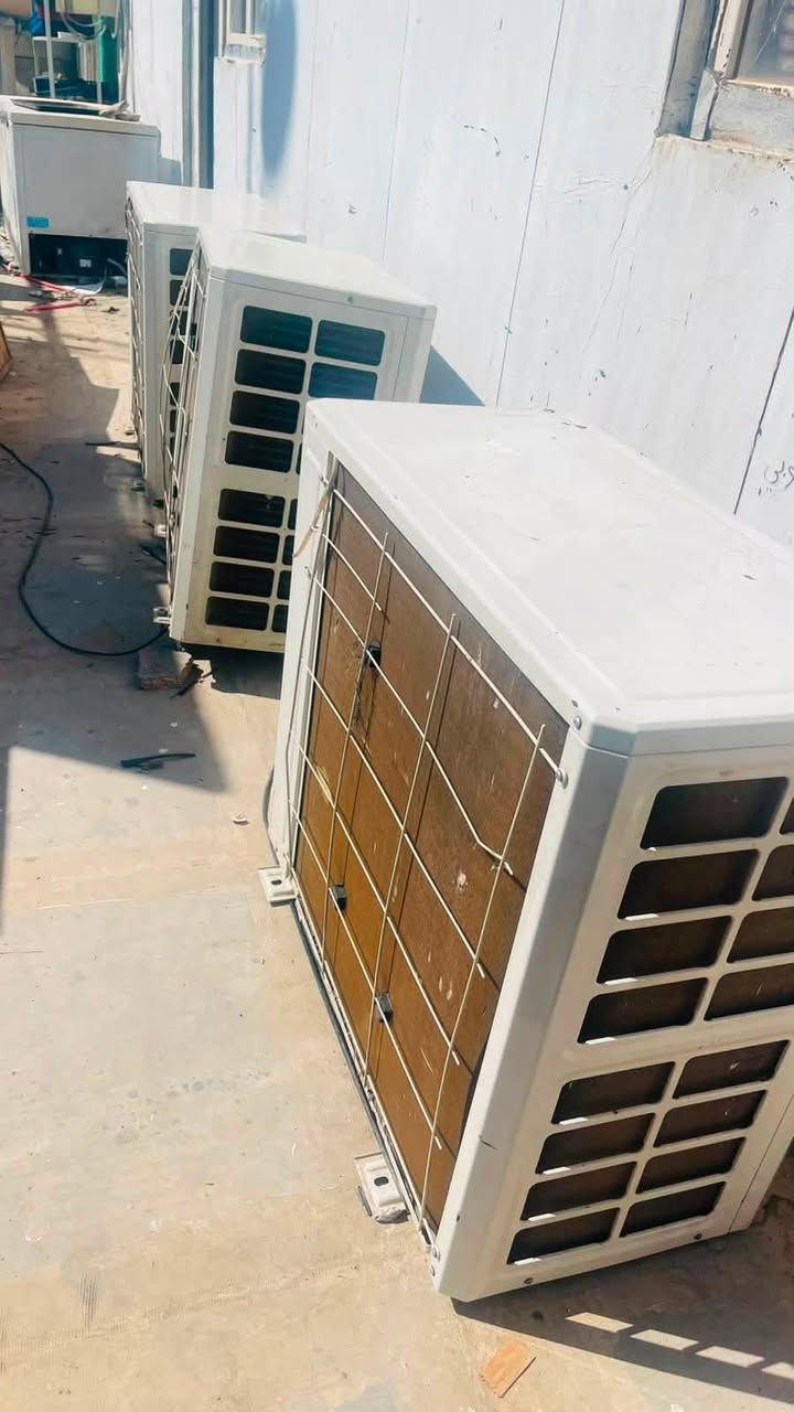 للبيع 3 سبالت توسوت كاسيت (Tosot) مستعملات استعمال خفيف جدًا ✅
* العدد: 3 سبالت
* الحالة: شغالات 100% وما بيهن أي عطل
* استعمالهن قليل جدًا
* نظيفات وجاهزات للتركيب والتشغيل.

📩 للاستفسار والسعر، ***********
