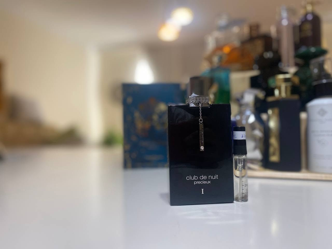 ٤٠+ عطر • تقسيمات • ٢-١٠ مل