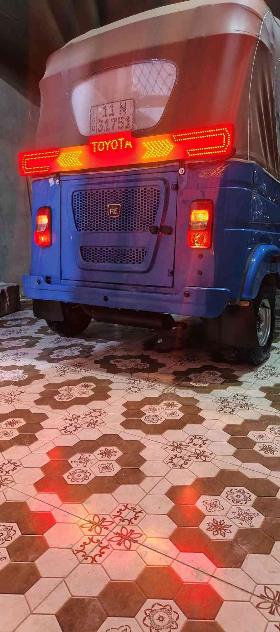 سلام عليكم  تكتك لبيع موديل 21 طابه بل 22 تكتك زيرو لحد يخابرني يكلي شبيهه تكتك كفاله ستفسار ***********

