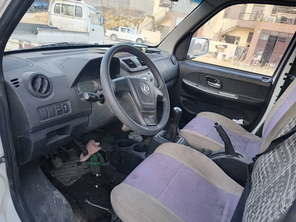 ئەو پیکابە بۆ کارو که سابه ت زۆر گونجاوە ٢٠١٨ 
٦٨٠٠٠ ڕۆیشتووە نرخی ٤٣$ مەعامه له 
*********** السليمانية, العراق

نص مكتوب في الصور:
- بۆ فرۆشتن کامیۆنی بچووک (پیکاپ) به هێز . پاک . ئاماده‌ی کار موتور به‌کارهێنانی نه‌وت و به‌هێز گی‌یر دەستی جۆری سوته‌مه‌نی گازۆیل جۆری لۆری (پیکاپ) کابین ئاسایش و ئاسان دۆخی تەندروستی باش بەگوونجاو بۆ کار و به‌کارهێنانی ڕۆژانه‌ کارکردنی به‌هێز سه وفییه کی باری زور به‌وه‌رهه‌می که‌م به‌ نرخی گۆنجاو بۆ پاره ! په یوه ندی بکه : ***********
- ***********