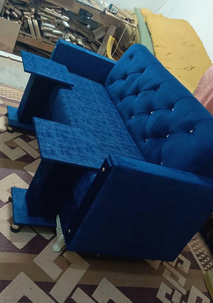 تخم 3 مقعد مع طبلات عدد 2
جديد هذا شغلي اشتغل بلبيت 

السعر مع الطبلات  65 الف 

ماعندي توصيل عنواني بغداد/التاجي 

‏‪+9647838606559‬‏ واتساب+. خاص
