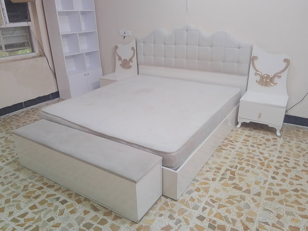 غرف نوم للبيع تركي ام الهاتف ***********
@***********1
