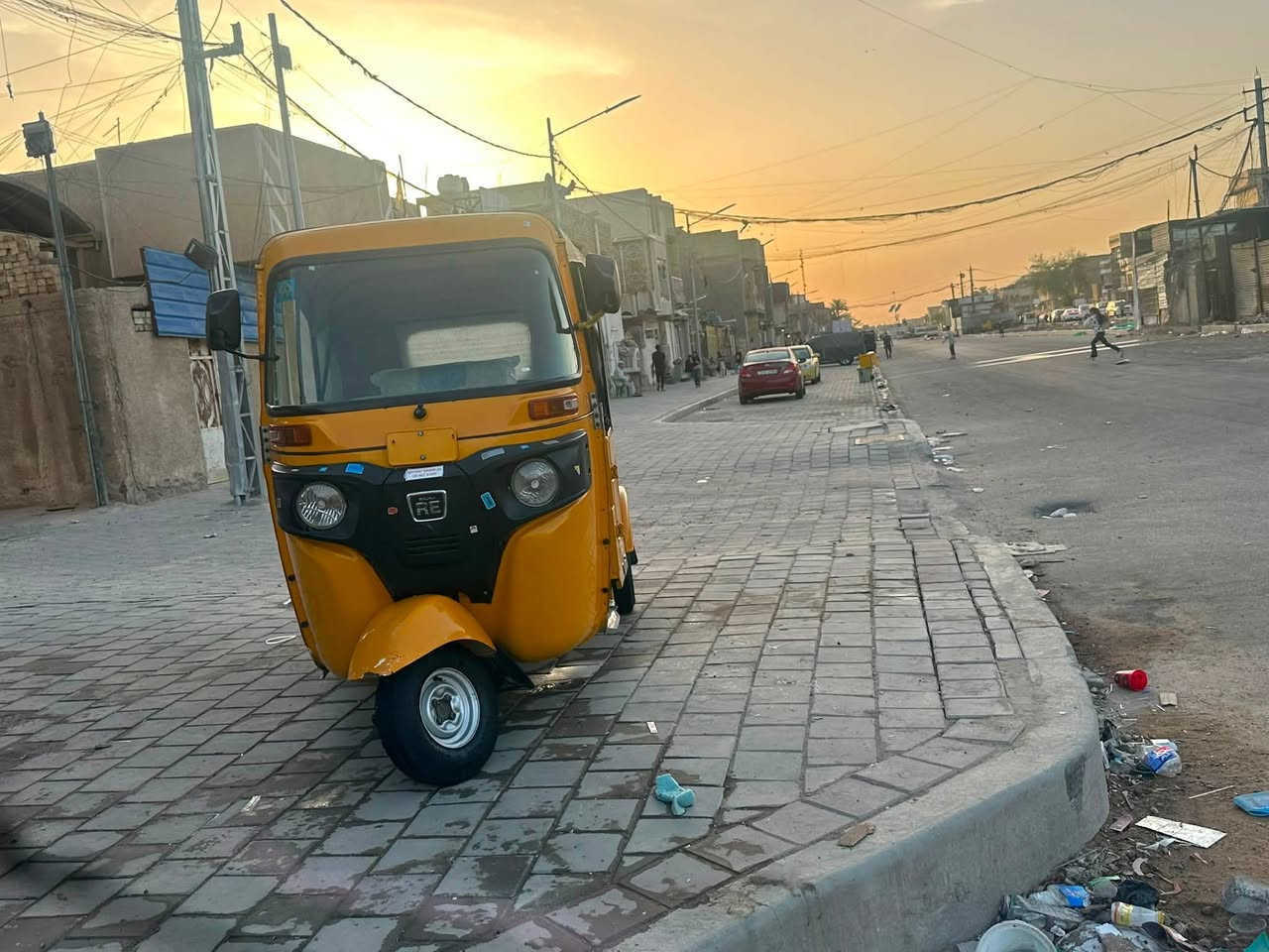 السلام عليكم تكتك للبيع موديل 2021 رقم وسنويه سعرها تسع ملايين ***********
