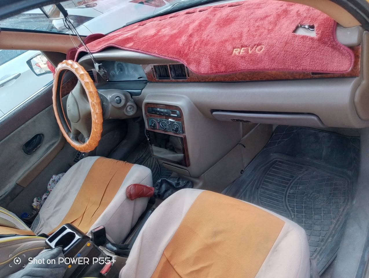 اسمند للبيع موديل 12 خير من الله تبريد ثلج تدفئة حداديه خير من الله سياره جاهزه رقم بغدد اتكفل تحول غرامات عل مشتري السعر 18 وبيه مجال *********** مكان واسط

نص مكتوب في الصور:
- Shot on POWER P55+