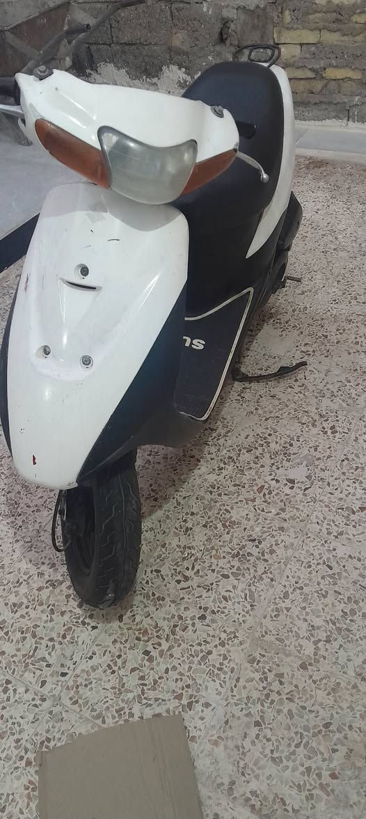 جديدة • سلف • ١٨٠