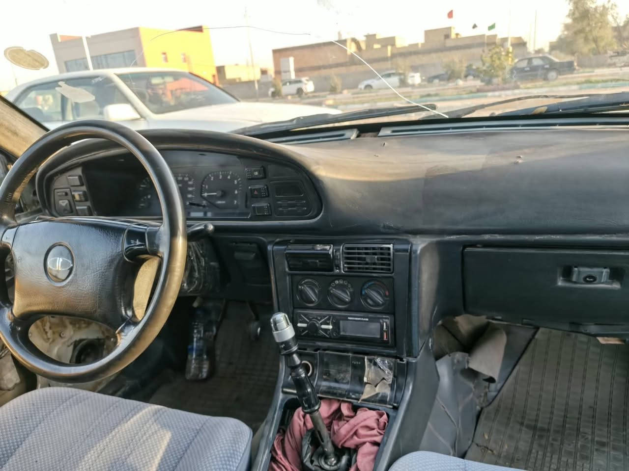 السلام عليكم دايو برنس لبيع سياره 
جاهزه على اخر حبايه كير عادي بطاينه موجوده انا فاتحهن  مكان الشطره سعر 20  رقم تواصل ***********
